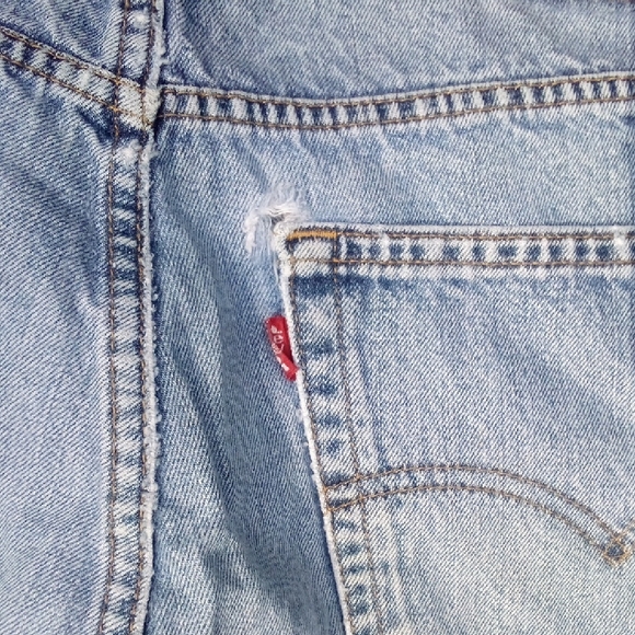 Classic Men's Levi 560 Blue Jeans Loose Fit Tapered Leg Yes All 3 Save - Picture 10 of 10